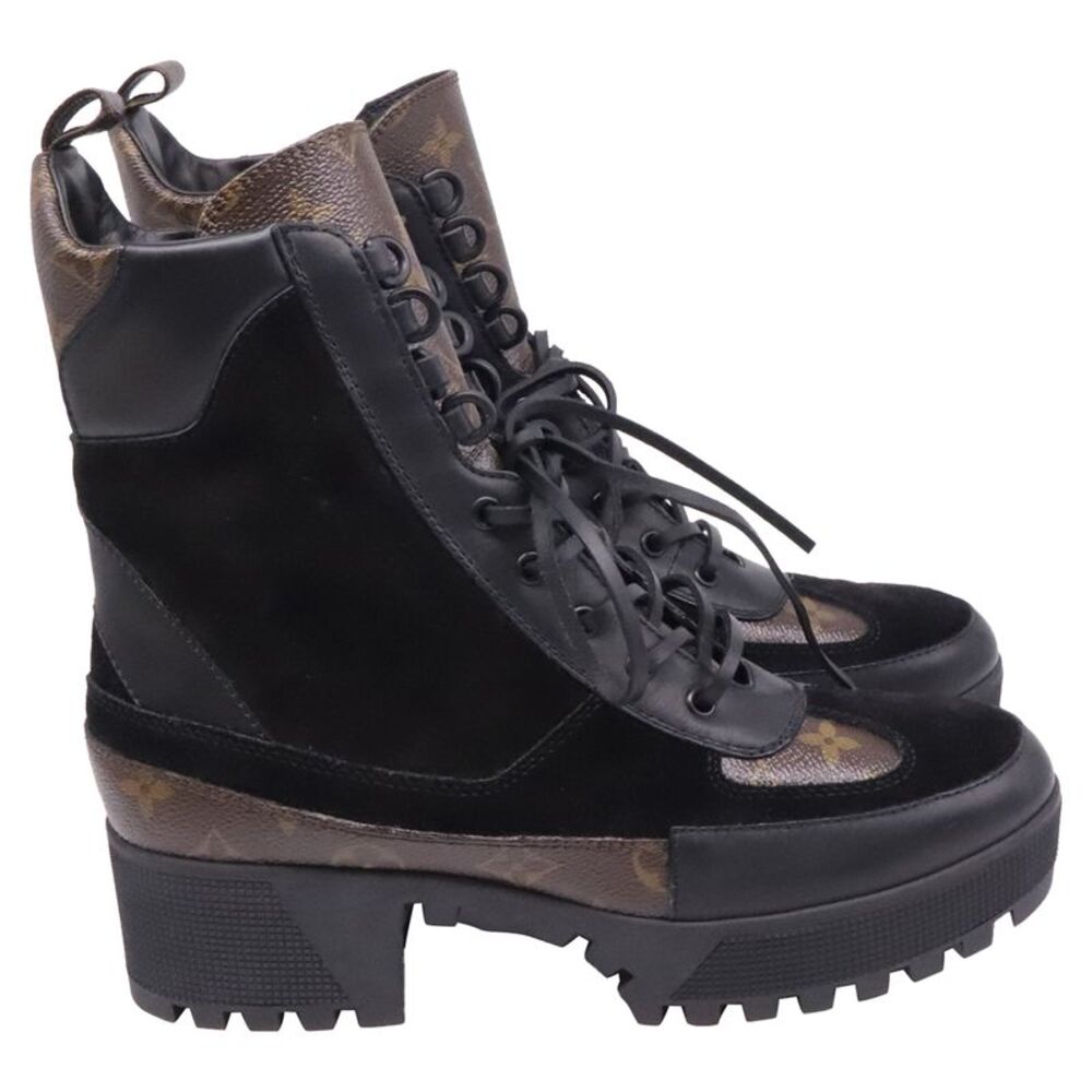 Louis Vuitton Laureate Platform Desert Boots in Black Leather